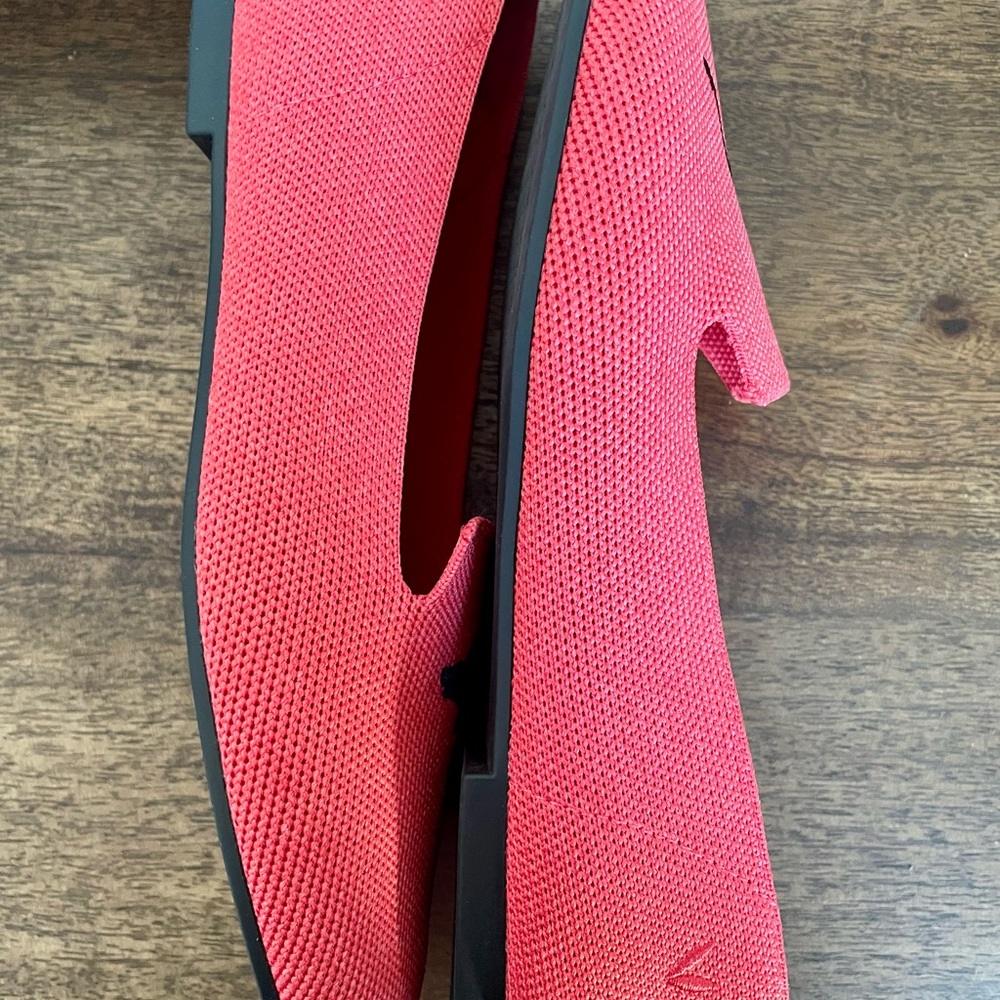 Calling all dachshund lovers! Vivaia slip on flat - Picture 4 of 8